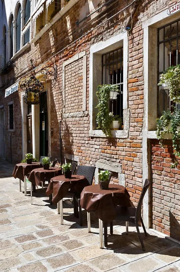 Locanda Casa Querini Acomodação com café da manhã Veneza Itália