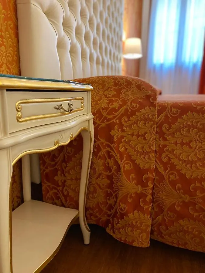 *** Alojamento de Acomodação e Pequeno-almoço Locanda Casa Querini Acomodação com café da manhã Veneza Itália